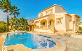 Abahana Villas Sara